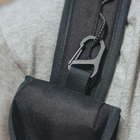 حقيبة مبطنة ناعمة بالكامل باللون الأسود